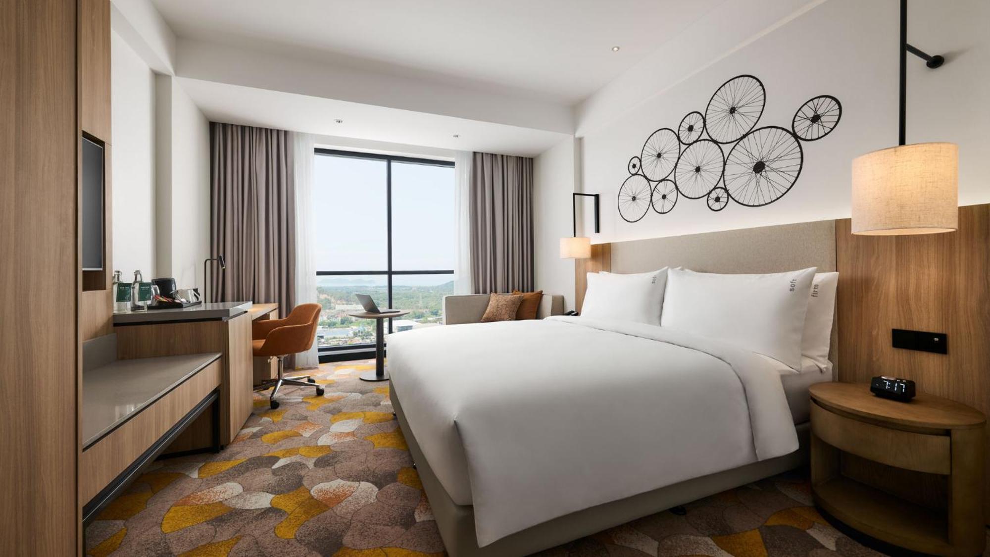 Holiday Inn & Suites Penang Prai By Ihg Bukit Mertajam Ngoại thất bức ảnh