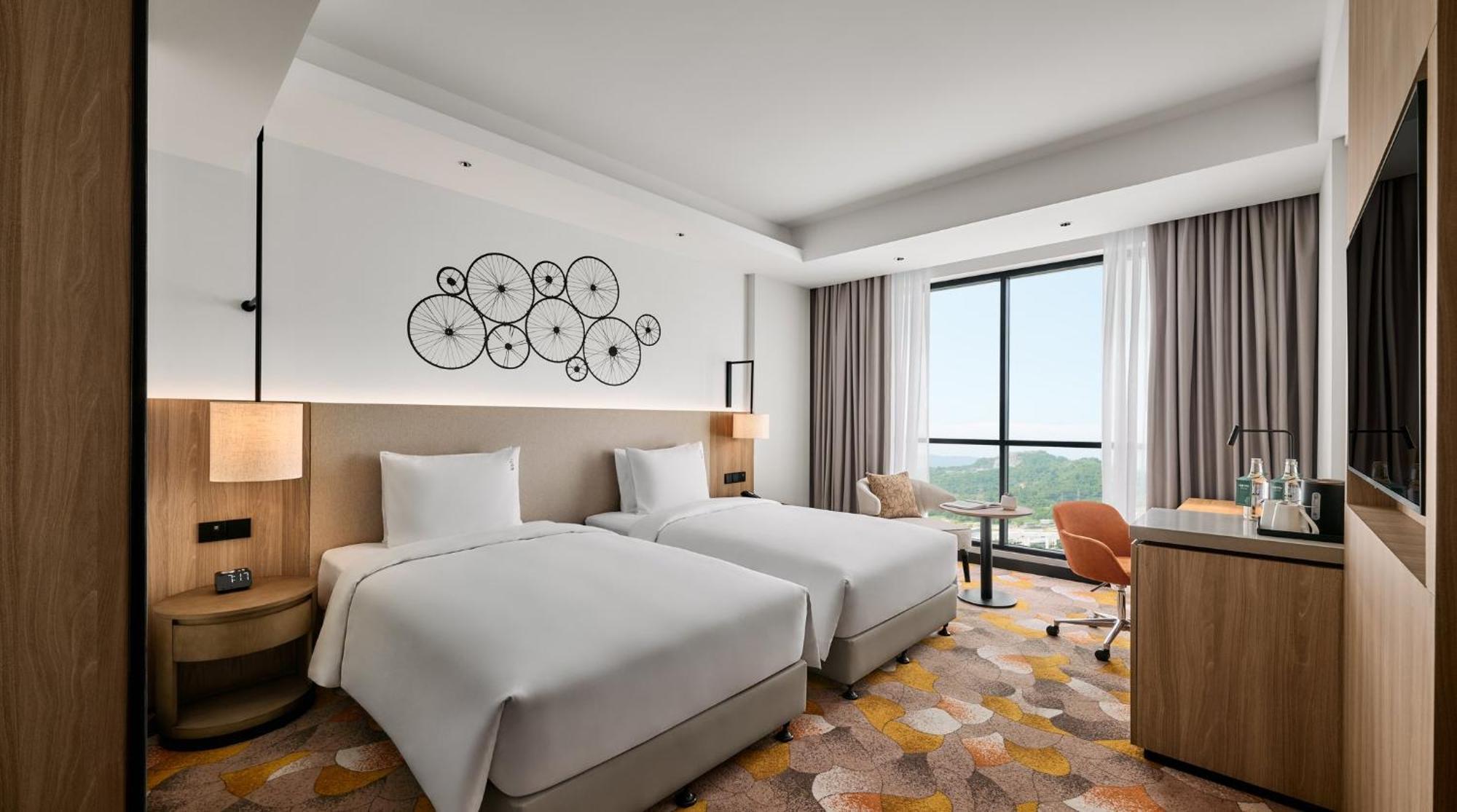 Holiday Inn & Suites Penang Prai By Ihg Bukit Mertajam Ngoại thất bức ảnh