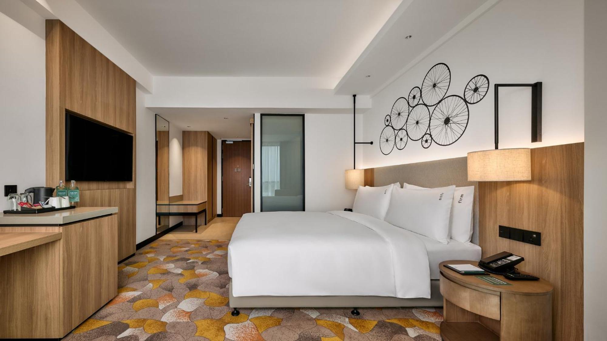 Holiday Inn & Suites Penang Prai By Ihg Bukit Mertajam Ngoại thất bức ảnh